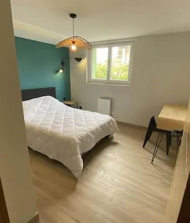 شقة Grand T3 Terrasse Jardin Calme Proche Lac & *